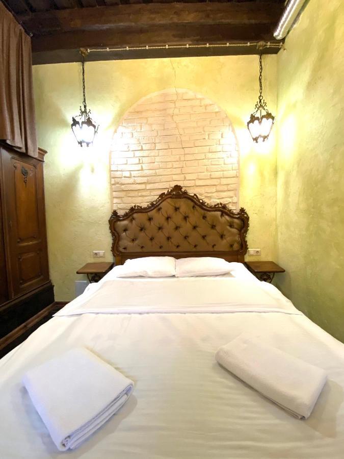 לבוב Квартира Подобово На Площі Ринок 39 מראה חיצוני תמונה